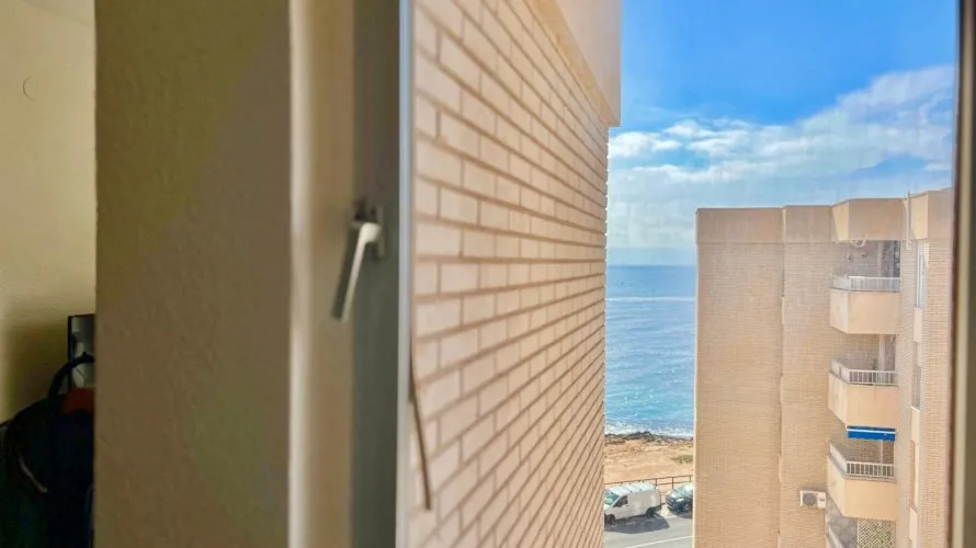 Ático de 2 dormitorios en Torrevieja, Spain No. 201 № 25