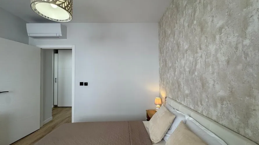 Apartamento de 3 dormitorios en Torrevieja, Spain No. 69 № 11