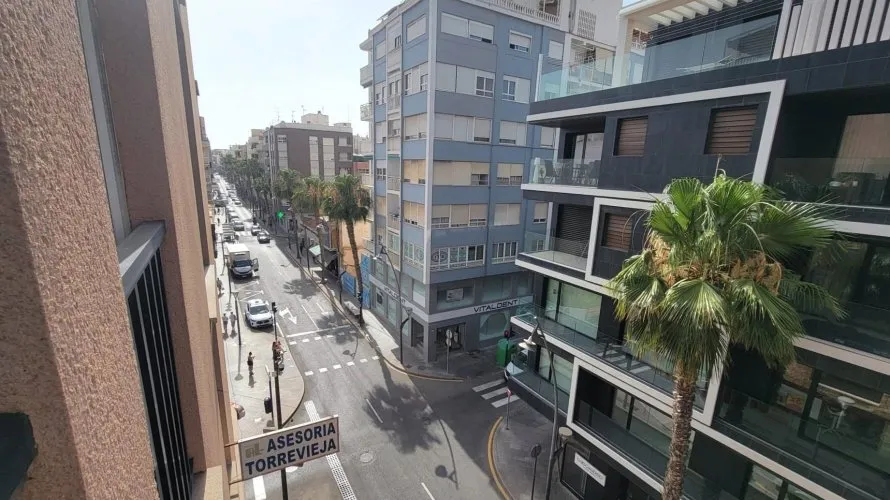 Apartamento de 1 dormitorio en Torrevieja, España No. 208 № 8