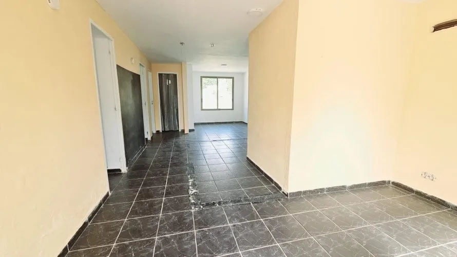 Apartamento de 4 dormitorios en Torrevieja, España No. 228 № 16