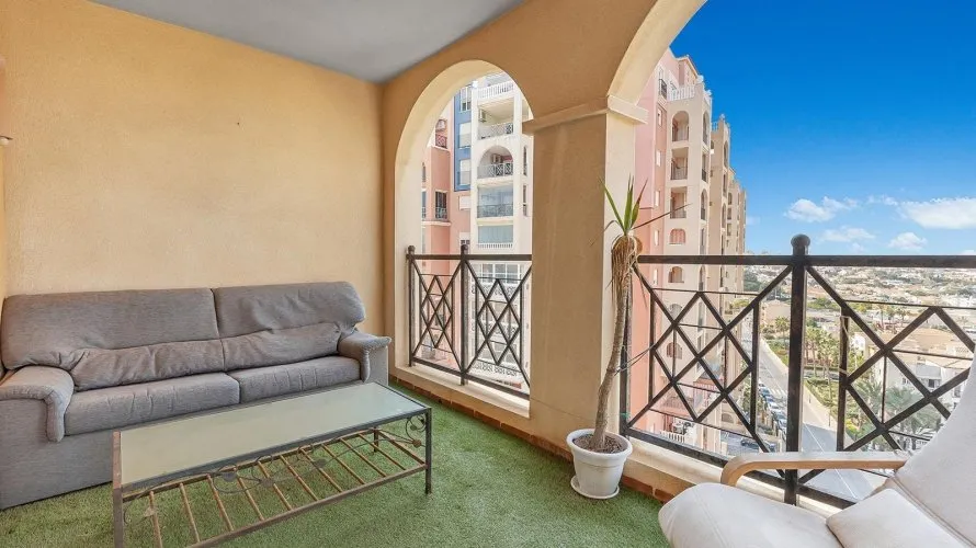 Apartamento de 2 dormitorios en Torrevieja, Spain No. 251 № 27