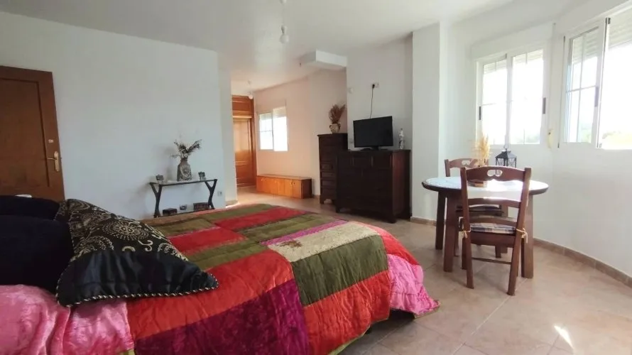 Apartamento de 6 dormitorios en Torrevieja, España No. 165 № 13