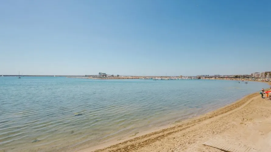 Apartamento de 100m² en Torrevieja, Spain No. 215 № 23