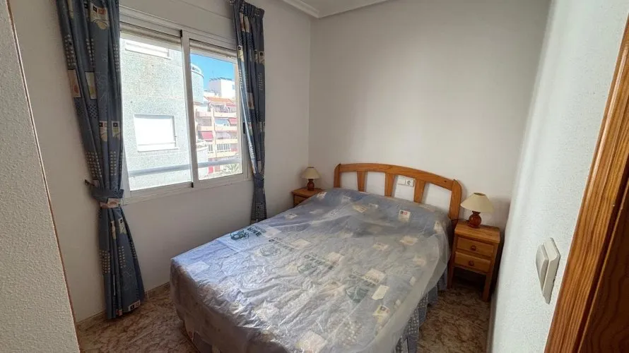 Apartamento de 1 dormitorio en Torrevieja, Spain No. 106 № 12