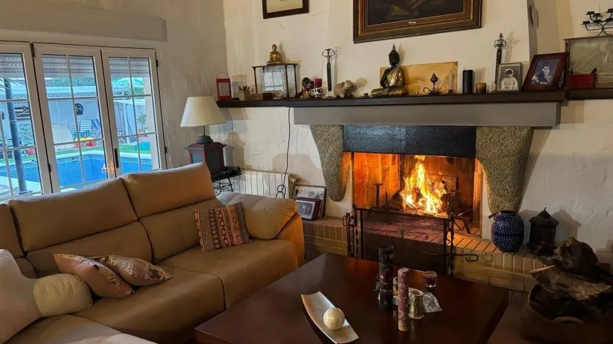 Villa de 4 dormitorios en Torrevieja, España No. 148 № 6
