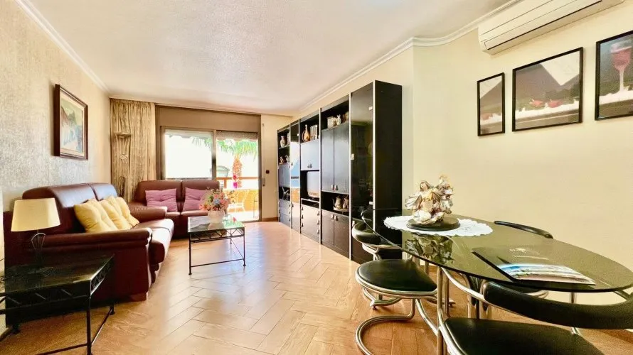 Apartamento de 3 dormitorios en Torrevieja, España No. 73 № 11