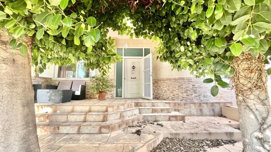 Villa de 4 dormitorios en Torrevieja, España No. 101 № 15