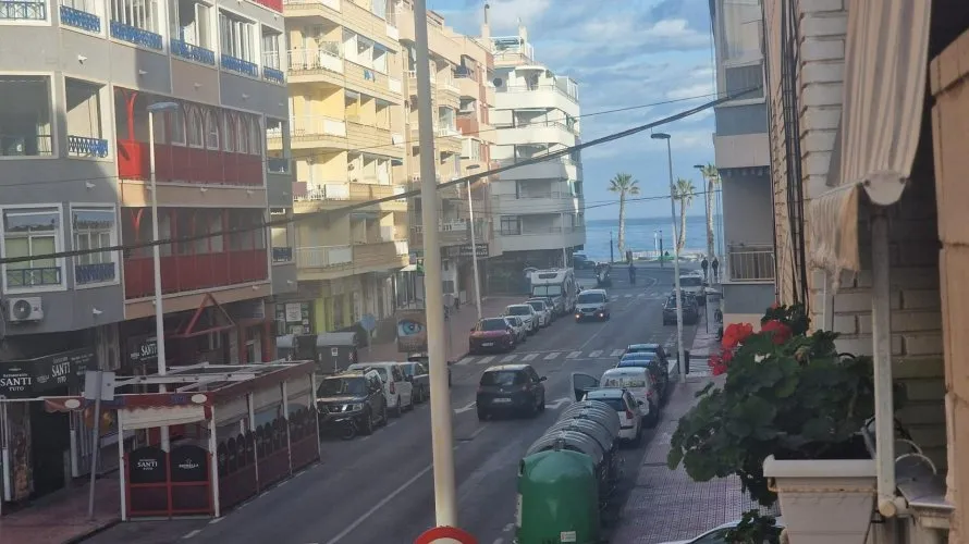 Apartamento de 3 dormitorios en Torrevieja, España No. 116 № 22