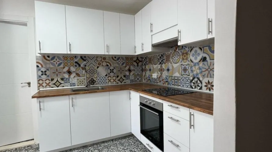 Apartamento de 3 dormitorios en Torrevieja, Spain No. 76 № 8