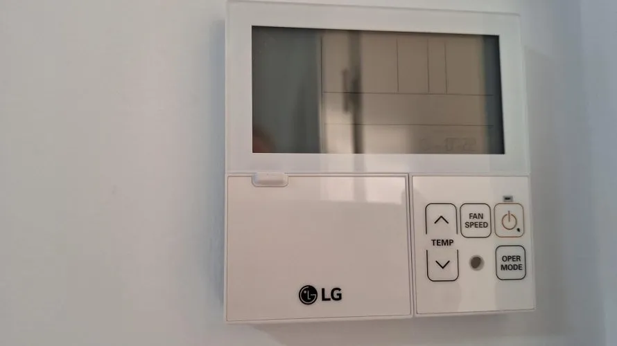 Сasa de 3 dormitorios en Torrevieja, España No. 173 № 11