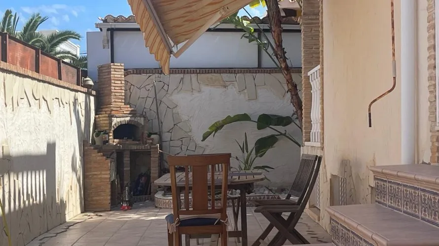 Сasa de 5 dormitorios en Torrevieja, España No. 160 № 25