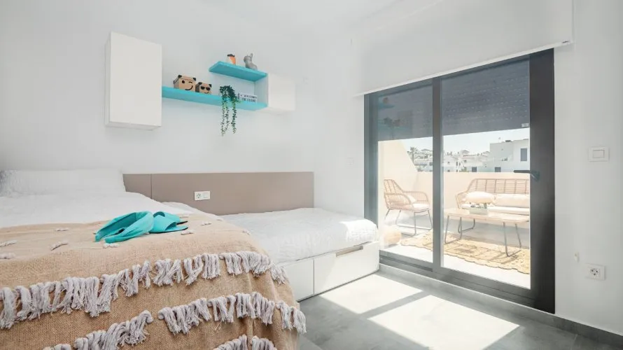 Сasa de 2 dormitorios en Torrevieja, España No. 122 № 7