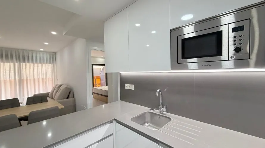 Apartamento de 3 dormitorios en Torrevieja, España No. 104 № 20