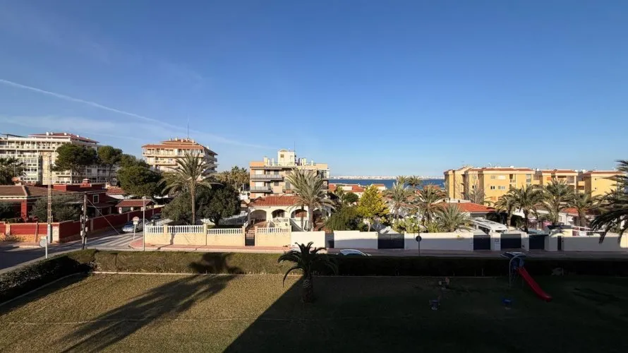 Apartamento de 3 dormitorios en Torrevieja, España No. 103 № 26