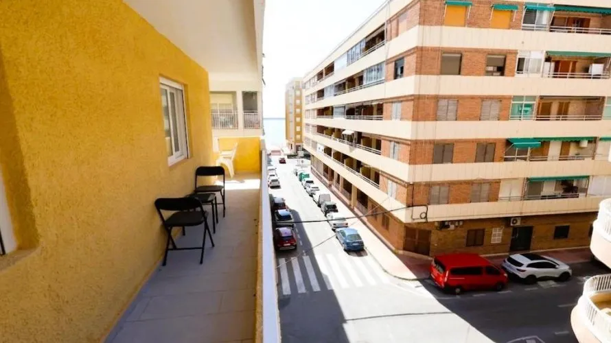 Apartamento de 3 dormitorios en Torrevieja, España No. 243 № 13