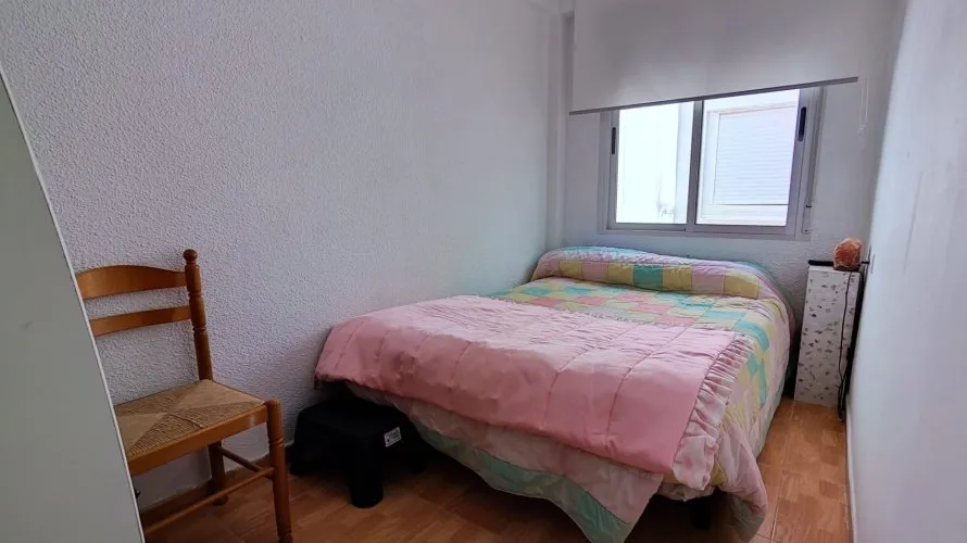 Apartamento de 2 dormitorios en Torrevieja, Spain No. 206 № 11