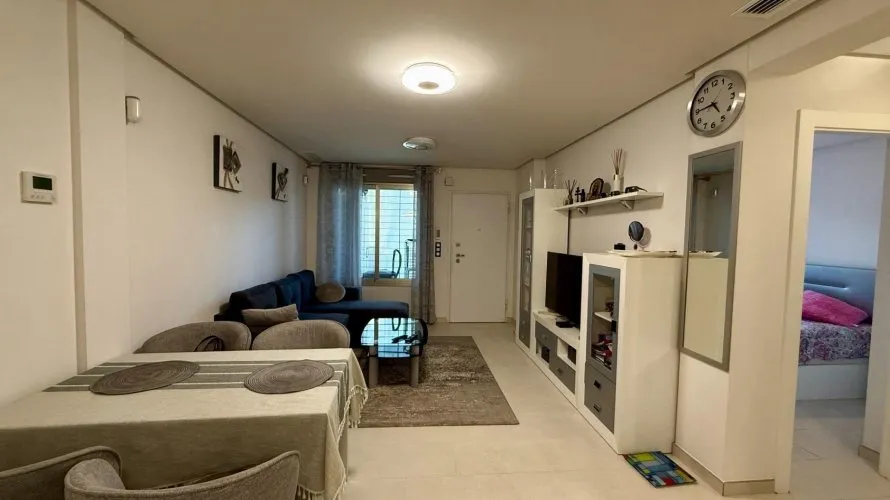 Apartamento de 3 dormitorios en Torrevieja, España No. 77 № 25
