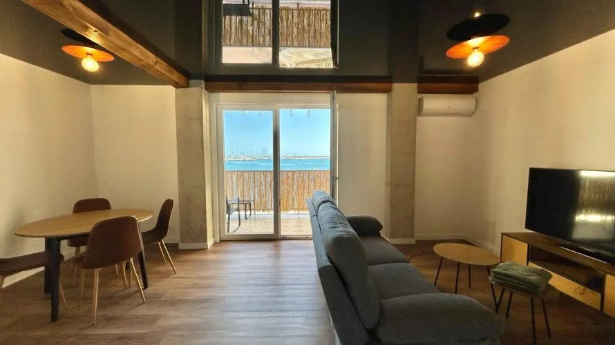 Apartamento de 2 dormitorios en Torrevieja, Spain No. 70 № 1