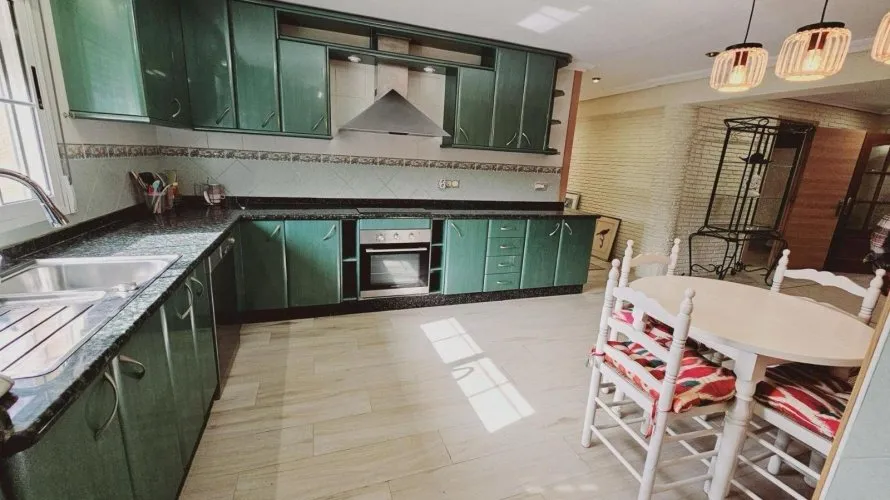 Villa de 5 dormitorios en Torrevieja, España No. 146 № 16