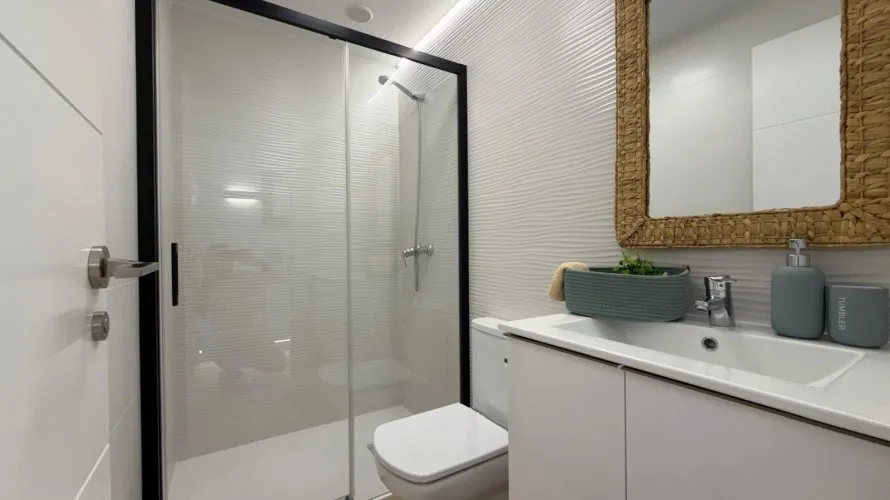 Apartamento de 3 dormitorios en Torrevieja, España No. 103 № 12