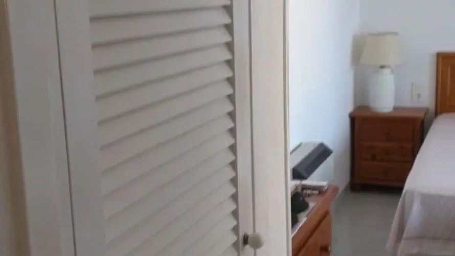 Apartamento de 4 dormitorios en Torrevieja, España No. 61 № 24