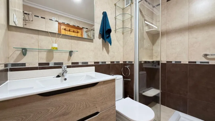 Apartamento de 3 dormitorios en Torrevieja, España No. 187 № 3
