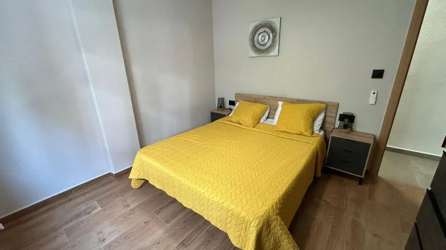 Apartamento de 3 dormitorios en Torrevieja, España No. 233 № 11