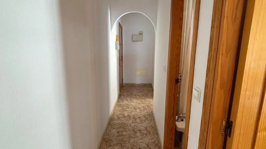Apartamento de 1 dormitorio en Torrevieja, Spain No. 106 № 23