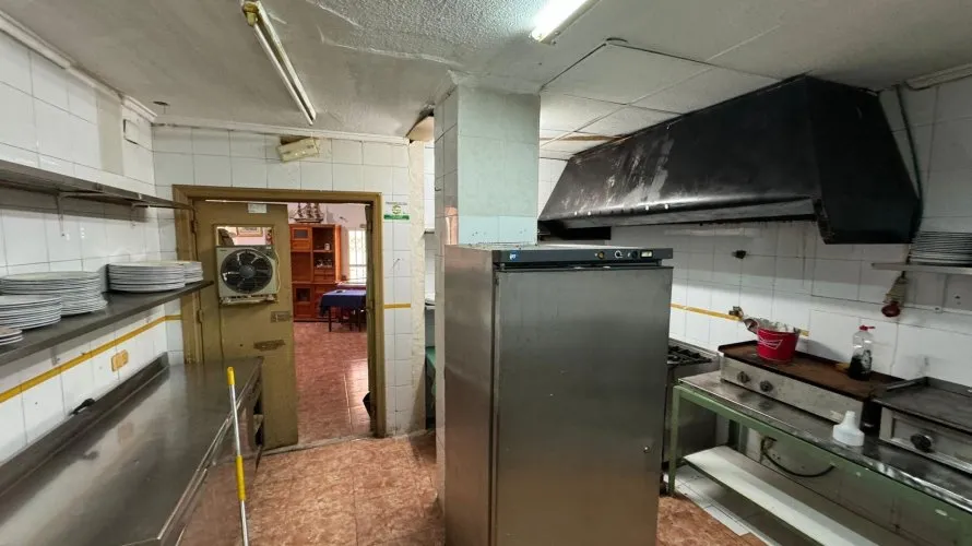 Propiedad comercial de 118m² en Torrevieja, España No. 62 № 15