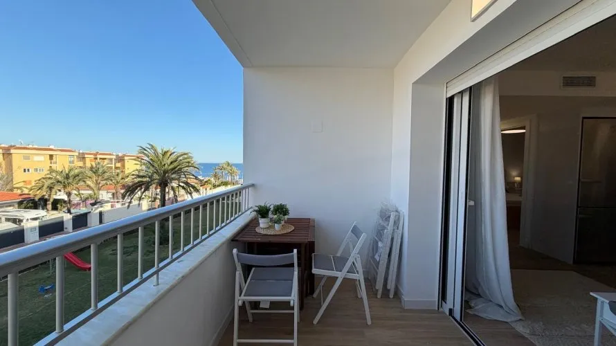 Apartamento de 3 dormitorios en Torrevieja, España No. 103 № 24