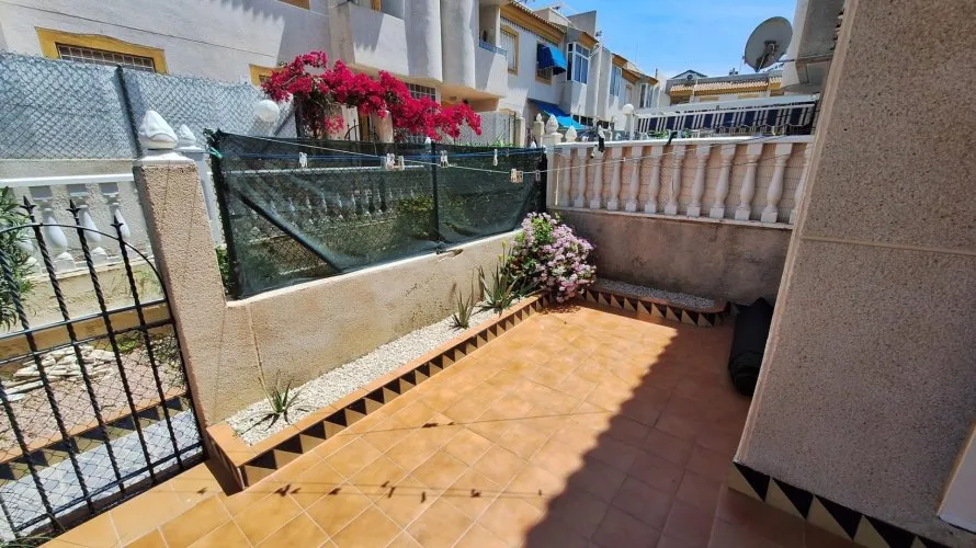 Bungalow de 1 dormitorio en Torrevieja, España No. 249 № 5