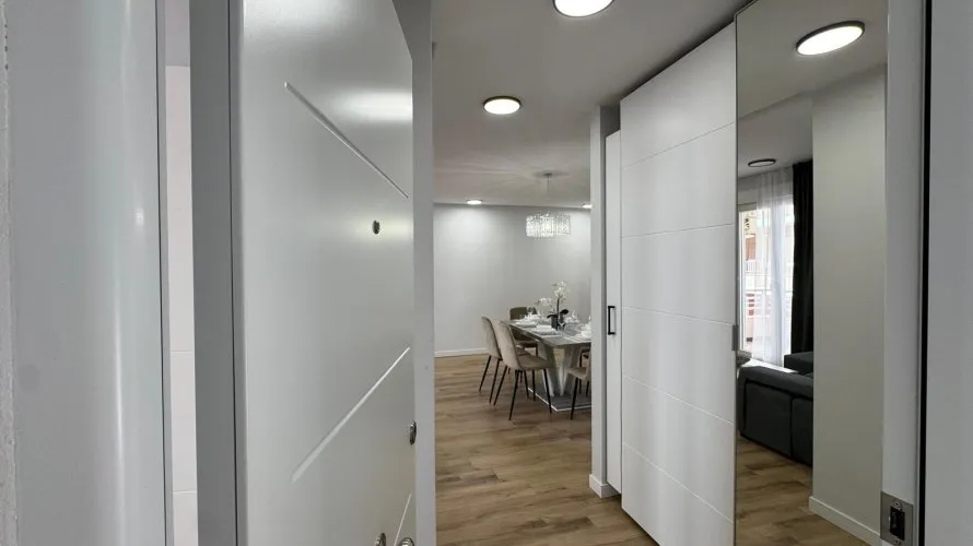 Apartamento de 3 dormitorios en Torrevieja, Spain No. 69 № 7