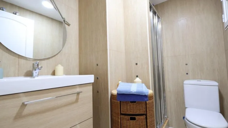 Apartamento de 3 dormitorios en Torrevieja, España No. 133 № 12