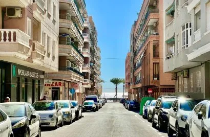 Apartamento de 2 dormitorios en Torrevieja, Spain No. 253
