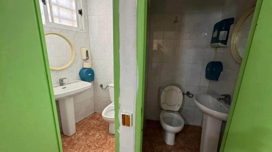 Propiedad comercial de 118m² en Torrevieja, España No. 62 № 11