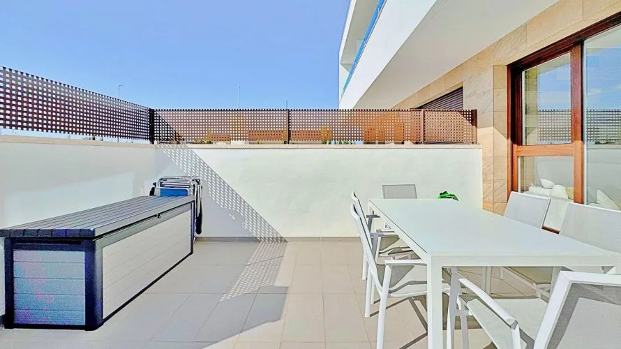 Bungalow de 3 dormitorios en Torrevieja, España No. 164 № 13