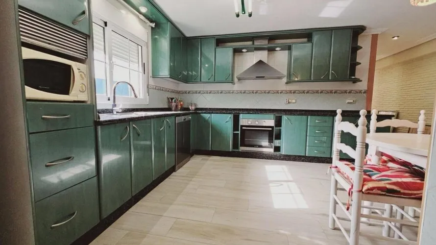Villa de 5 dormitorios en Torrevieja, España No. 146 № 17