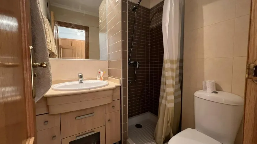 Apartamento de 1 dormitorio en Torrevieja, Spain No. 237 № 8