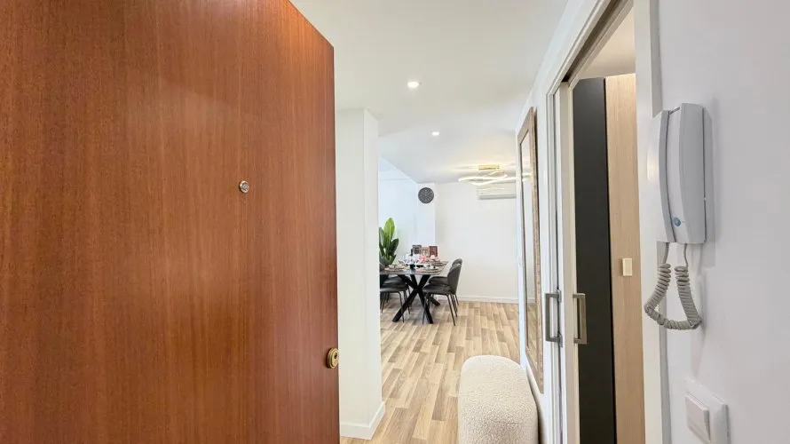 Apartamento de 3 dormitorios en Torrevieja, España No. 210