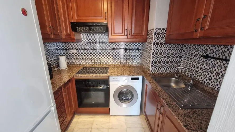 Apartamento de 2 dormitorios en Torrevieja, España No. 95 № 14
