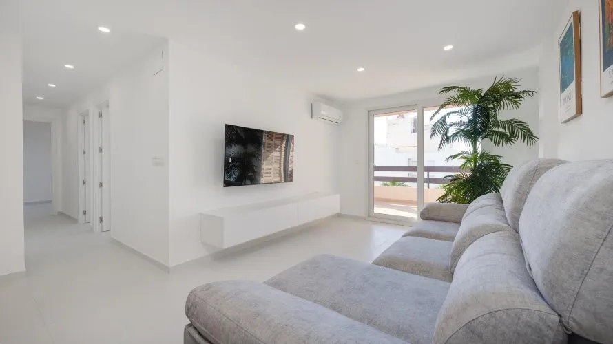 Apartamento de 3 dormitorios en Torrevieja, España No. 166 № 3