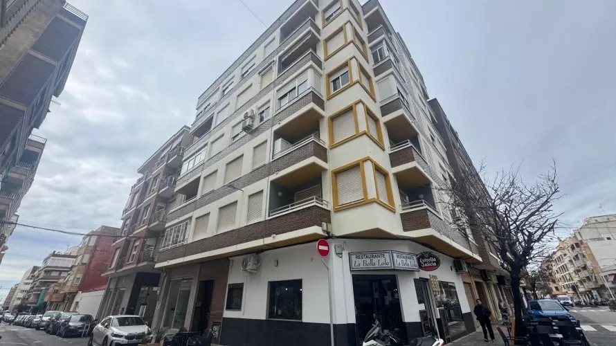 Apartamento de 111m² en Torrevieja, Spain No. 205