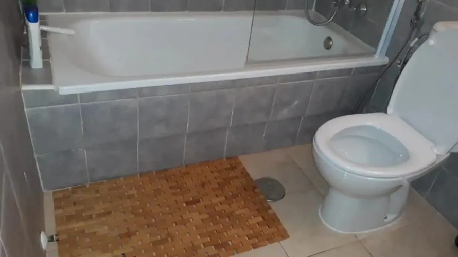 Apartamento de 2 dormitorios en Torrevieja, Spain No. 169 № 26