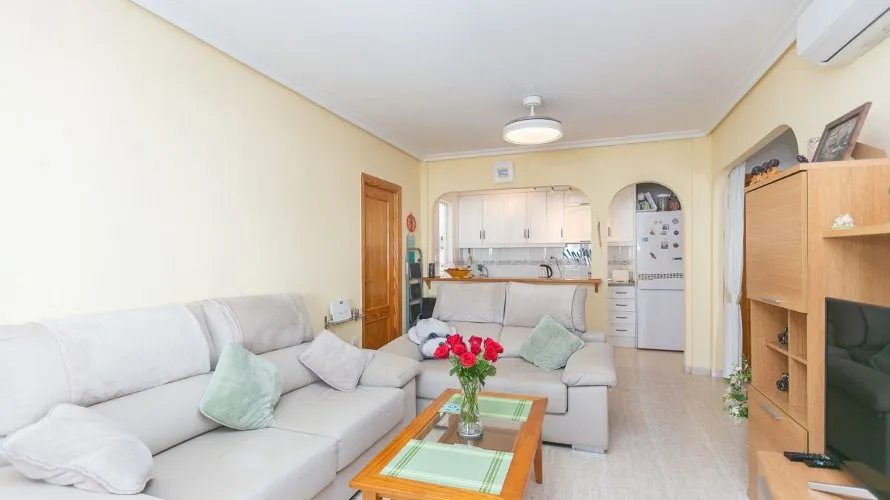 Ático de 89m² en Torrevieja, España No. 230 № 3