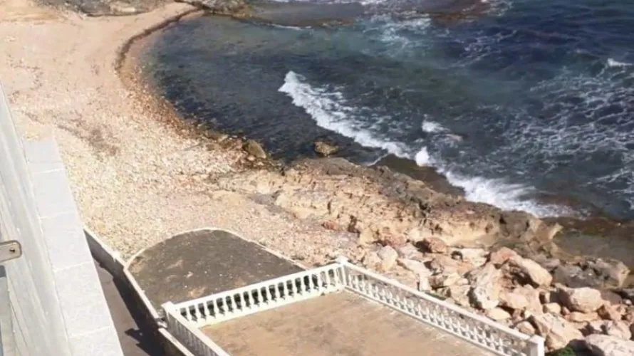 Apartamento de 4 dormitorios en Torrevieja, España No. 61 № 16