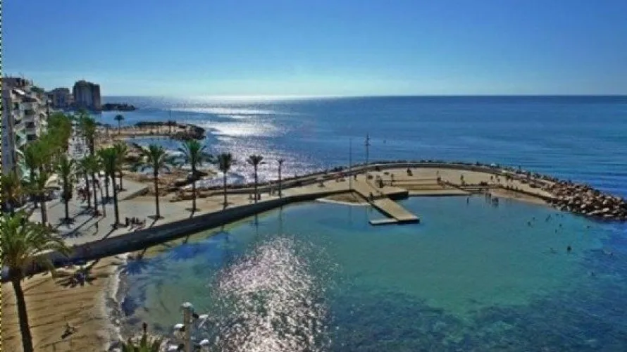 Villa de 3 dormitorios en Torrevieja, Spain No. 118 № 12