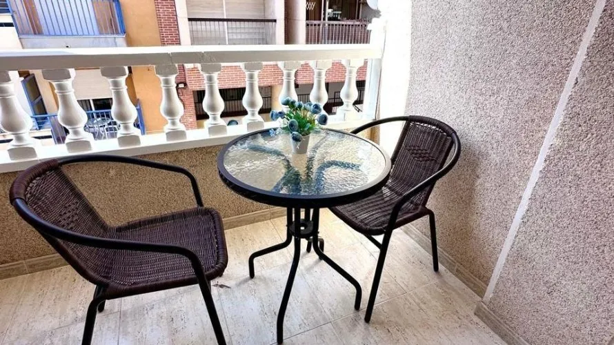 Apartamento de 58m² en Torrevieja, España No. 288 № 10