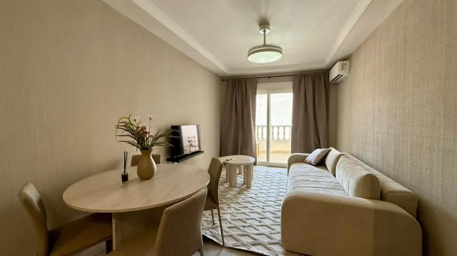 Apartamento de 2 dormitorios en Torrevieja, España No. 330 № 19