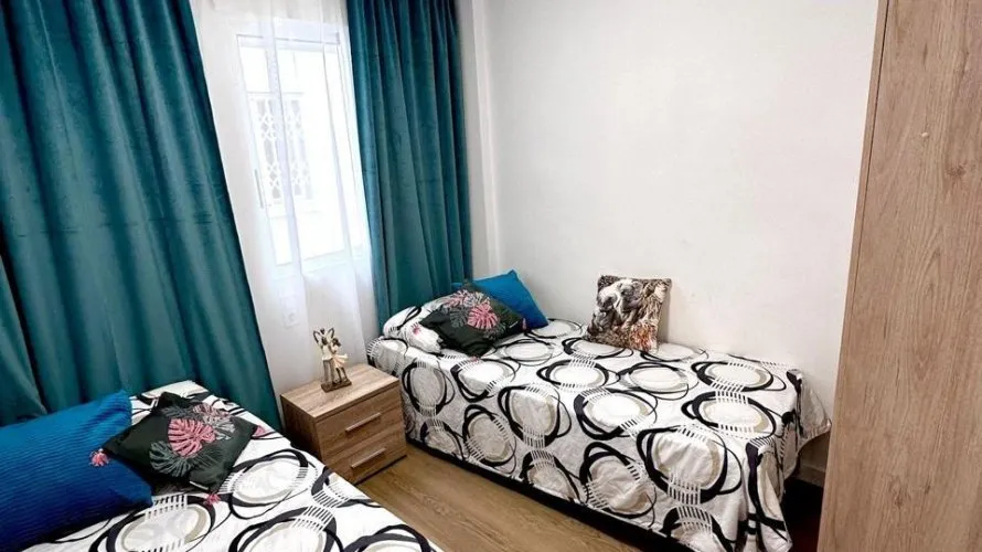 Apartamento de 58m² en Torrevieja, España No. 288 № 3