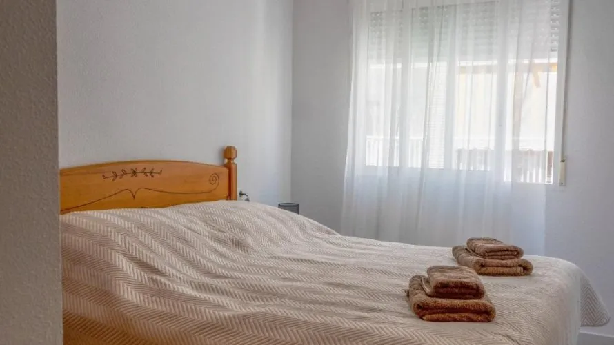 Apartamento de 3 dormitorios en Torrevieja, España No. 299 № 7